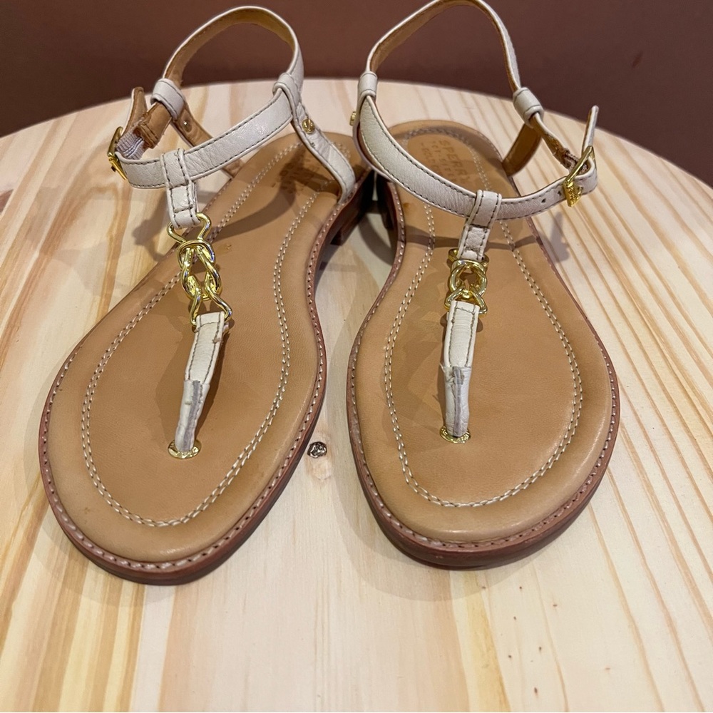 Sperry Sandals size 8